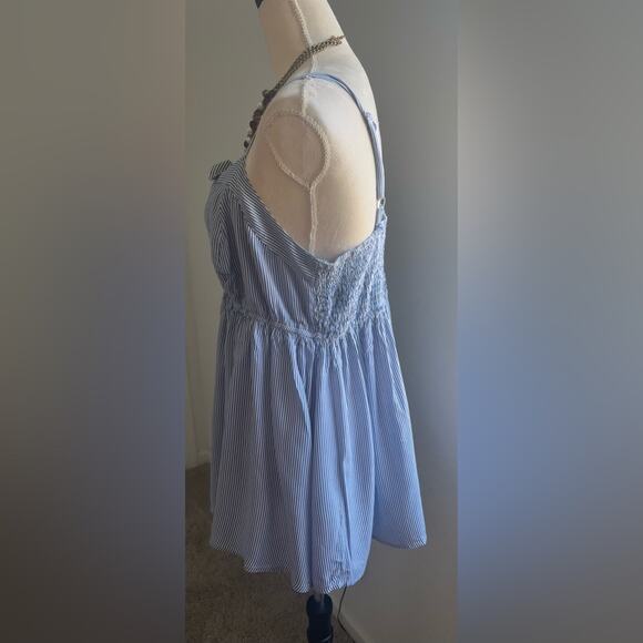 Torrid Plus Size Summer Babydoll Striped Blue and White Cami Top Size 2X - Picture 5 of 11
